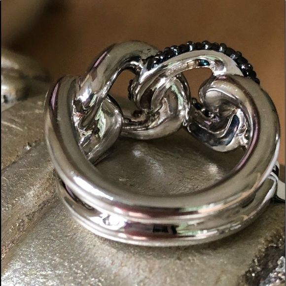 NWT Swarovski Sterling Silver and Black Crystal Link Ring - Picture 7 of 13